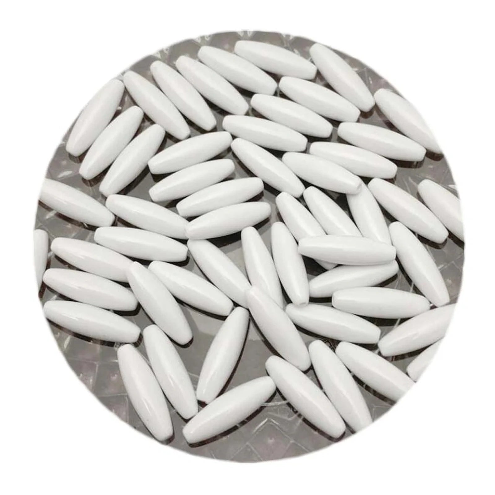 Doba 650Pcs White Ellipse Shape Loose Beads Acrylic Long Tube Loose Beads for DIY Handbag Jewelry Projects Bracelets Default